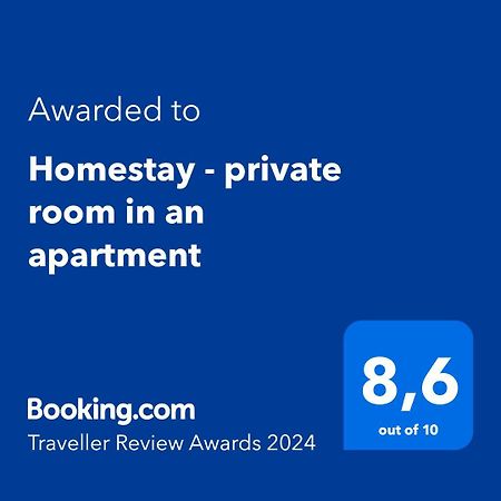 Homestay - Private Room In An Apartment Göteborg Eksteriør billede